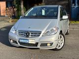 Mercedes-Benz A 170*Avantgarde*Panorama*SportPaket*Tüv Neu - Mercedes-Benz A 170 mit Benzin-Antrieb