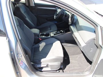 Volkswagen Golf VIII Variant 1.5 eTSI Style DSG Matrix LED