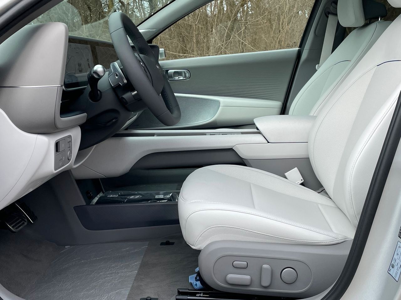 Fahrzeugabbildung Hyundai IONIQ 6 168kW Dynamiq*ACC*GSD*MatrixLED*MIETKAUF