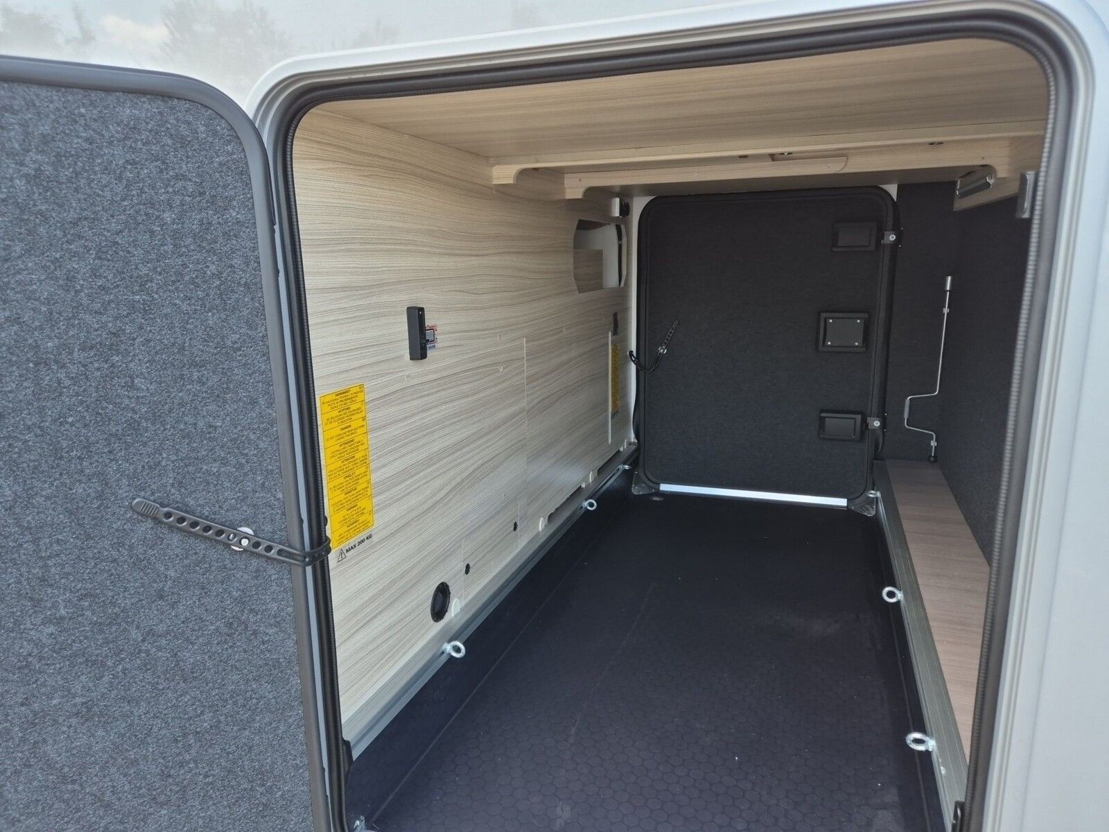 Fahrzeugabbildung Adria Compact Supreme DL LED,Truma6E,Safety,Navi+RFK
