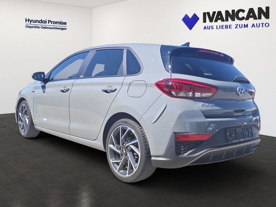 Fahrzeugabbildung Hyundai i30 1.5 T-GDI M/T N Line Navi i30 1.5 T-GDI M/T