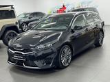 Kia cee'd SW GT-LINE/LED/KAMERA/CARPLAY/U-FREI/1.HD! - Kia cee'd Sportswagon aus 2022