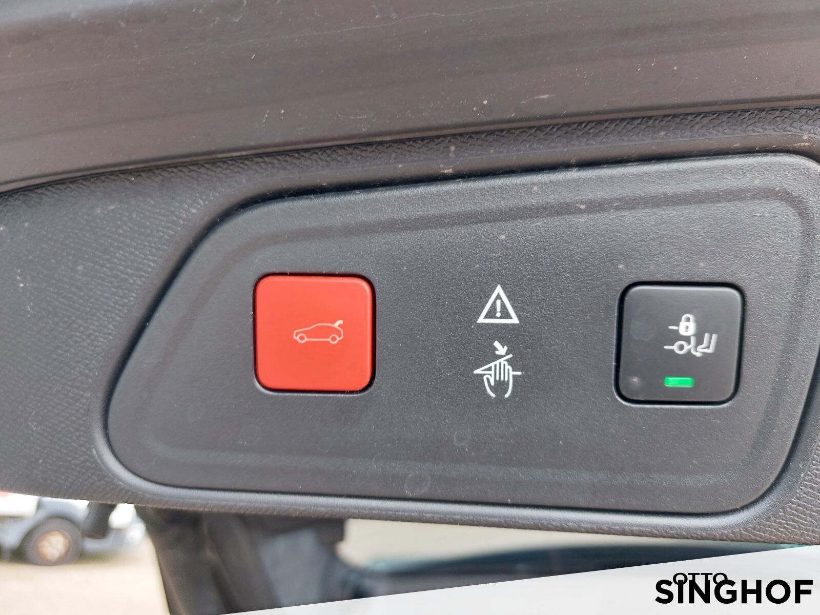Fahrzeugabbildung Peugeot 3008 1.5 BlueHDi +360°+Navi+LED+elektr.Heck+TOTW