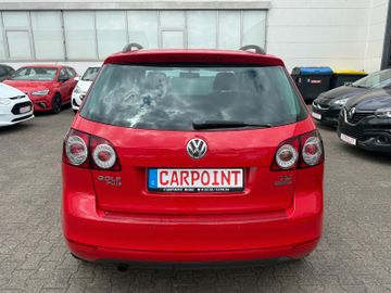 Volkswagen Golf - 6