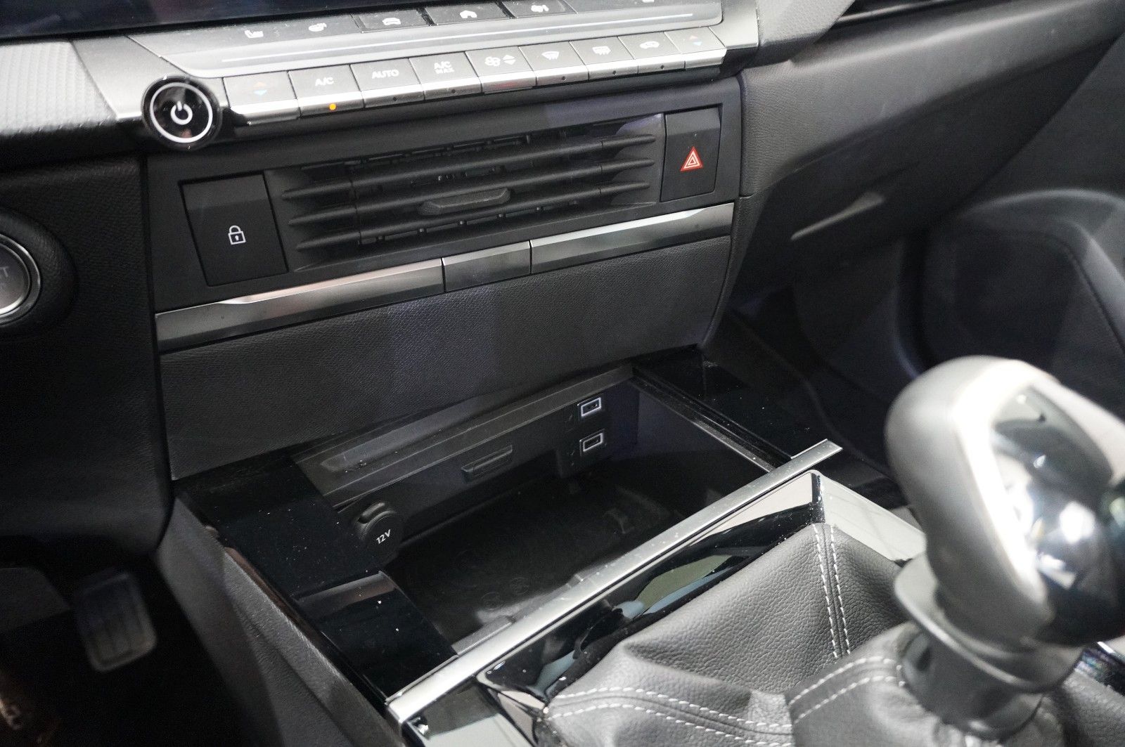 Fahrzeugabbildung Opel Astra L ST 1.5D ELEGANCE NAVI/LED/KAMERA/ACC/DAB