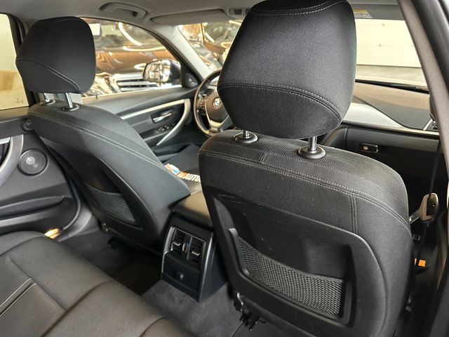 BMW 330 e Lim. iPerformance Sport Line *2. Hand*LED*