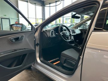 MYAUTOCENTER – Gebraucht- und Jahreswagen mit Werkstattservice in Pfaffenhofen Seat Leon *TAMPO*NAV*CARPLAY*2-ZONEN*PDC*SitzHZ*
