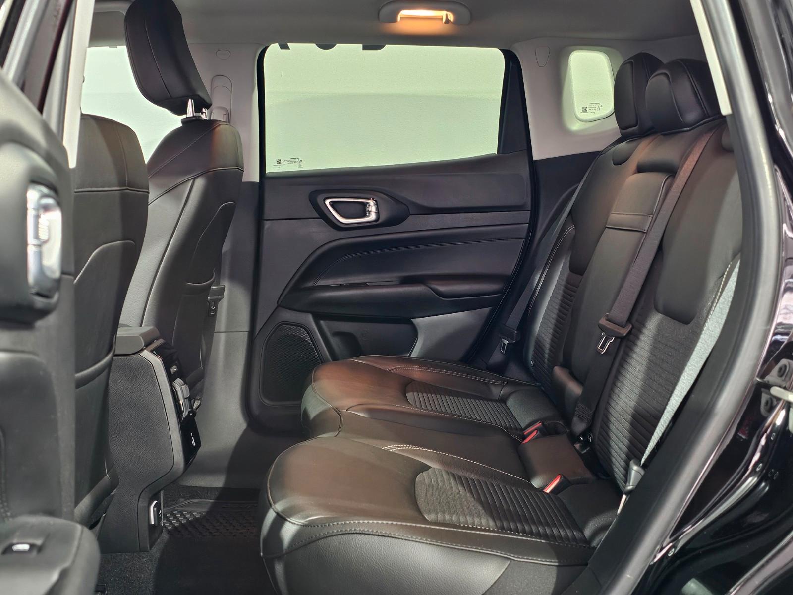 Jeep Compass Night Eagle Mild-Hybrid FWD*1.HAND