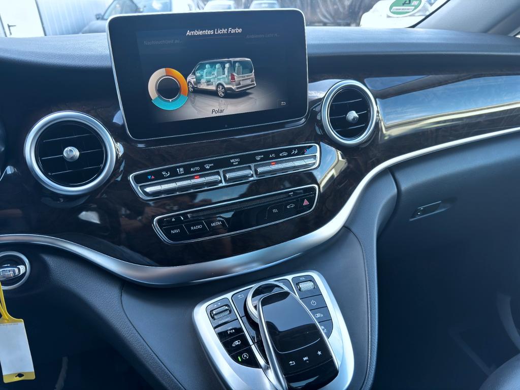 Mercedes-Benz V 250