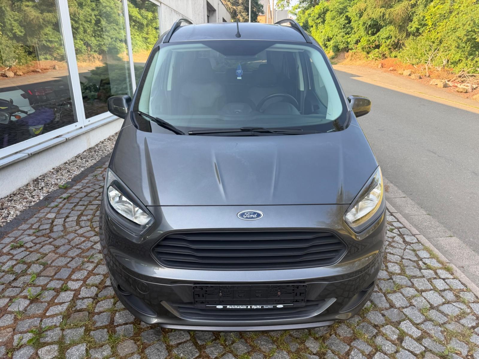 Ford Tourneo Courier Sport