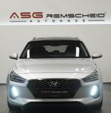 Hyundai i30 1.6 CRDI *2.Hand *Kamera *Navi *Pano *Klima - Hyundai i30 mit Diesel-Antrieb: Kombi, Automatik, 1.6