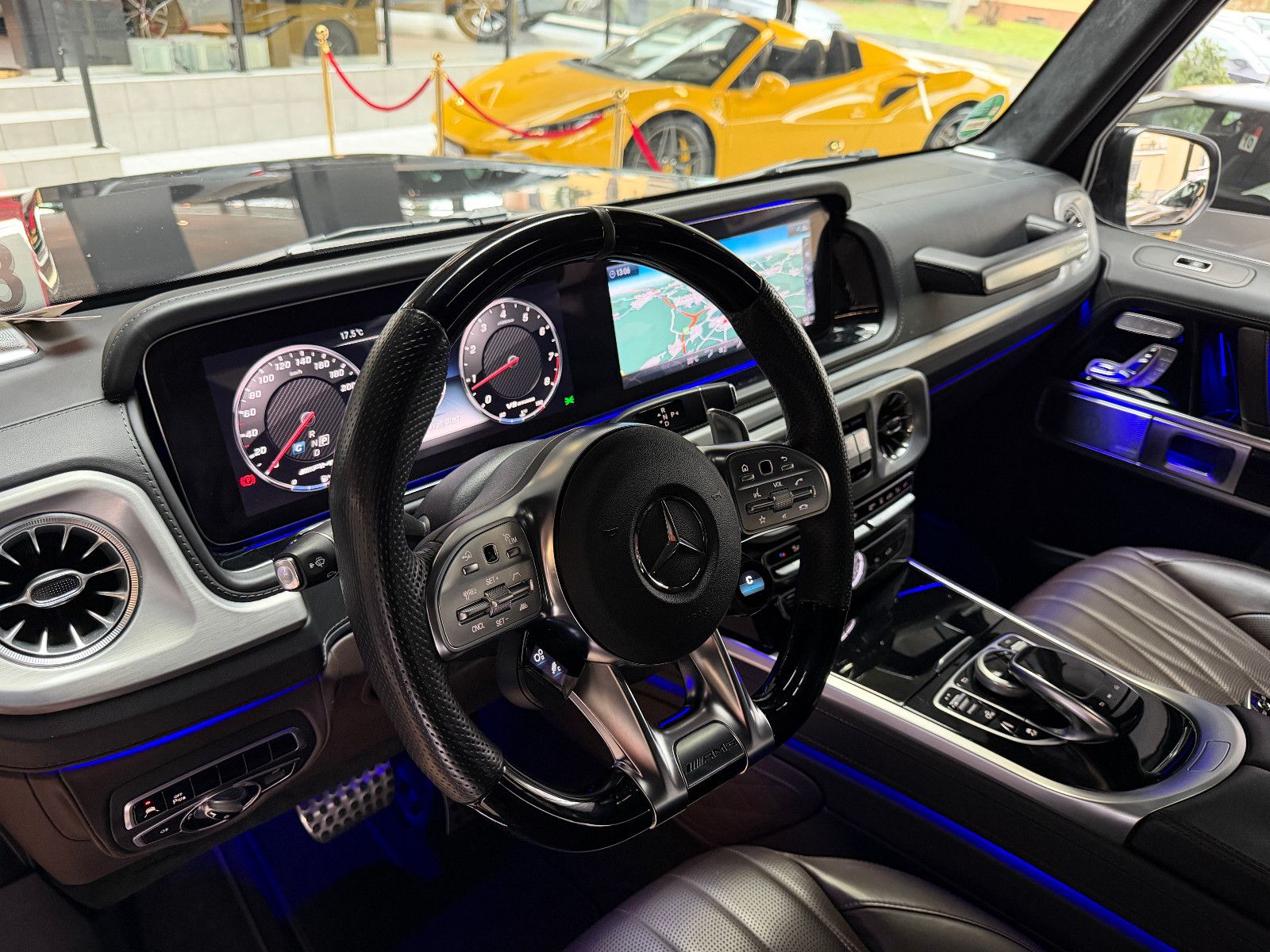 Fahrzeugabbildung Mercedes-Benz G 63 AMG/SUPERIOR/MASSAGE/MANUFAKTUR/