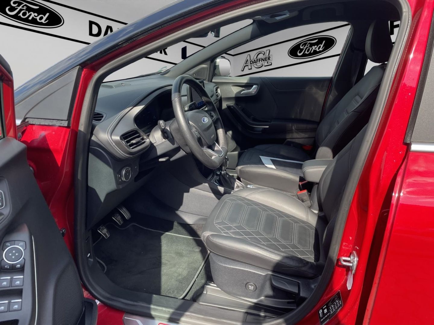 Fahrzeugabbildung Ford Puma ST-Line X Vignale elek. Heckklappe Kamera