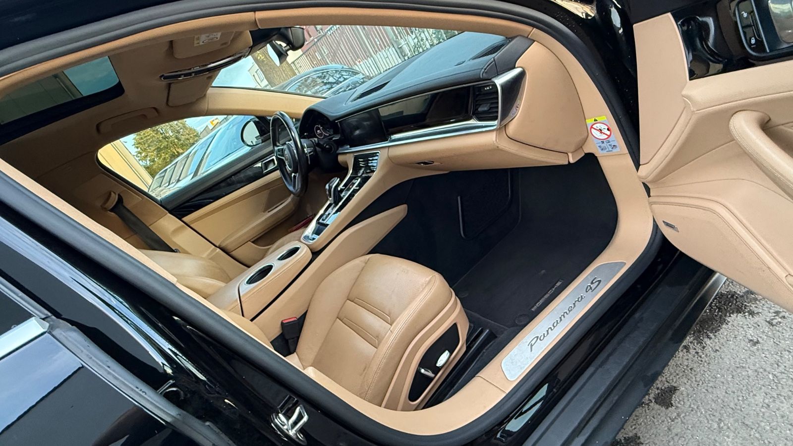 Fahrzeugabbildung Porsche Panamera 4 S Diesel