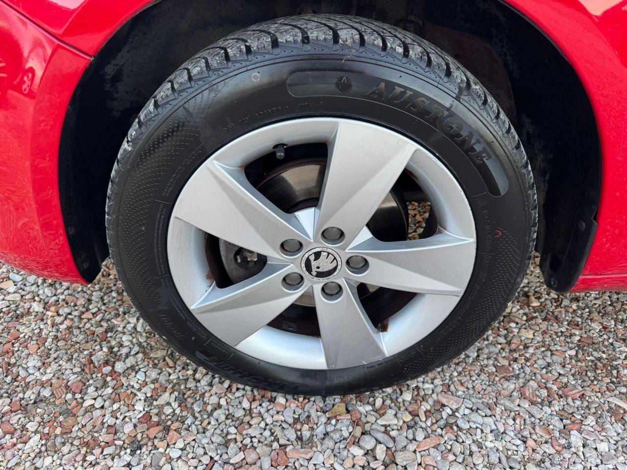 Skoda Fabia 2014 — photo 12