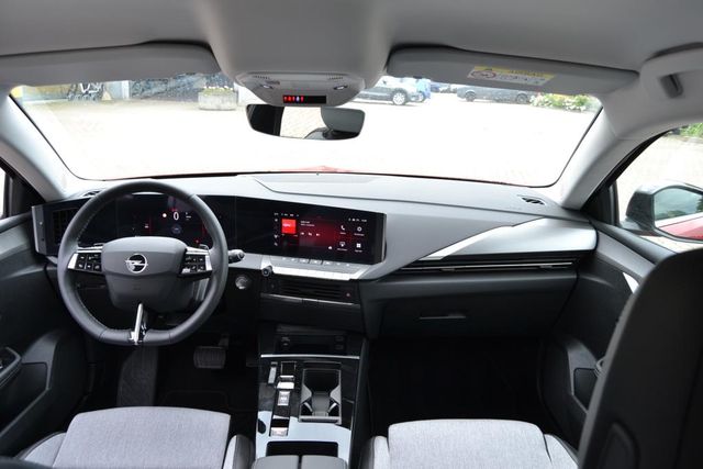 Opel ASTRA L 5TRG. ELEGANCE 1.2 TURBO SS 96KW AT-8