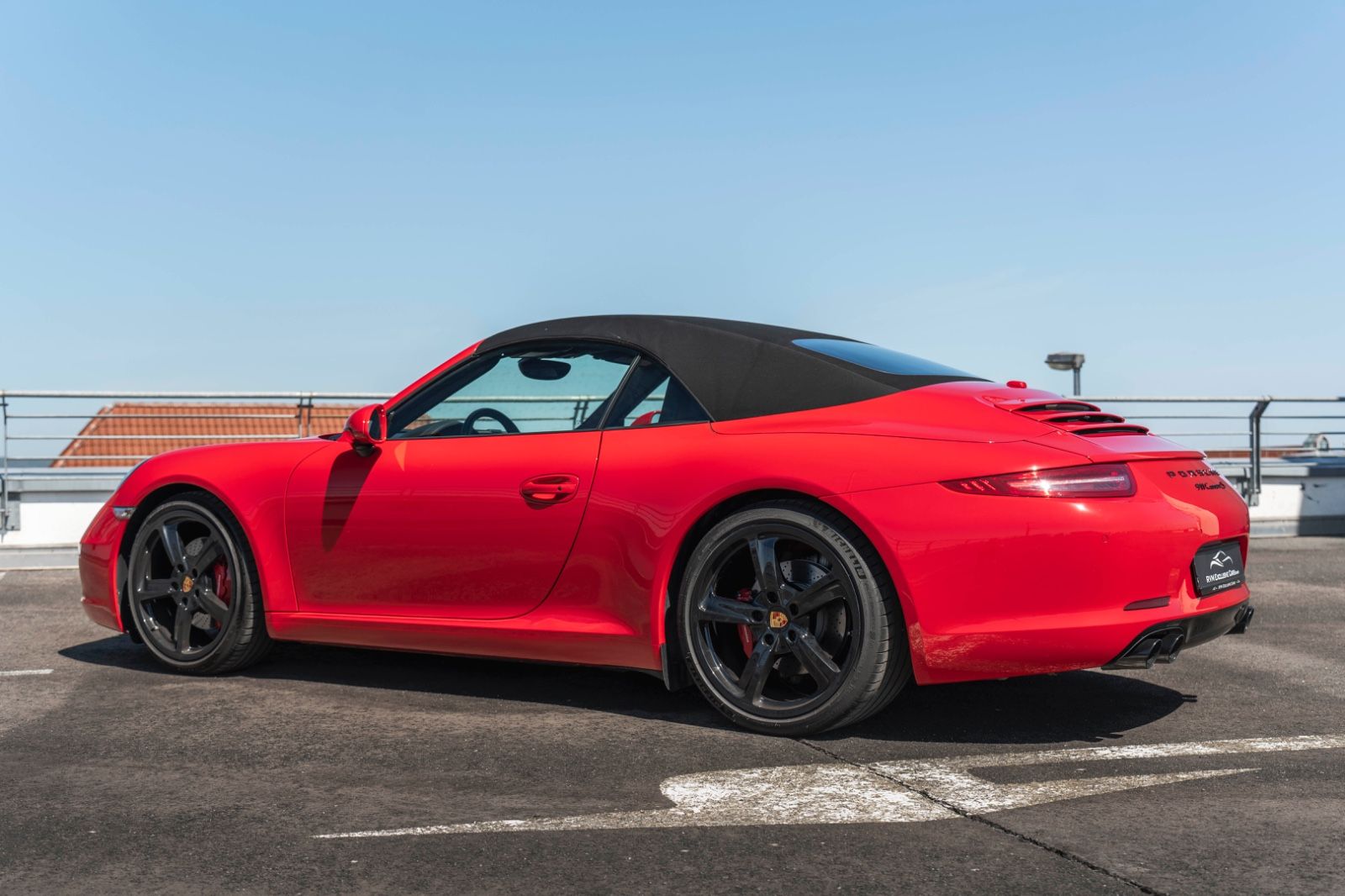Fahrzeugabbildung Porsche 911 Carrera S Cabrio BOSE SPORT-CHRONO PASM NAV