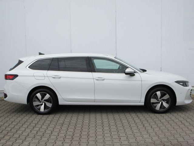 Passat Variant 1.5 eTSI DSG IQ.DRIVE/AHK/LED/NAV