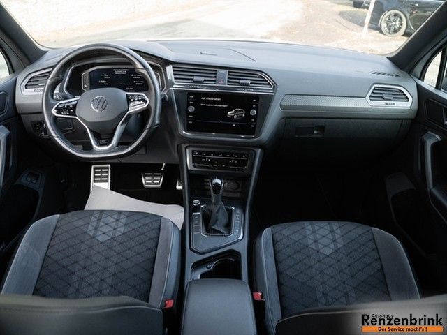 Tiguan R-Line eHybrid Black-Style AHK Kamera