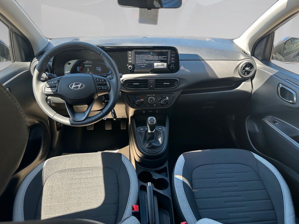 Hyundai i10 1.2 FACELIFT TREND INCL. NAVIGATION