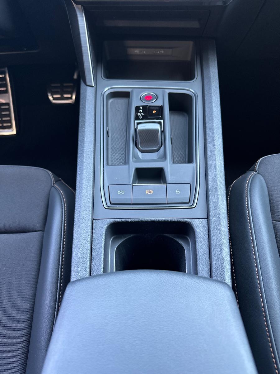 Cupra Leon 2.0 TSI DSG NAV+LED+KEYLESS+PDC+DAB+VCOCK, миниатюра 16