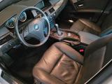 BMW 530i A - - gebrauchte BMW 5er Reihe aus dem Jahr 2004