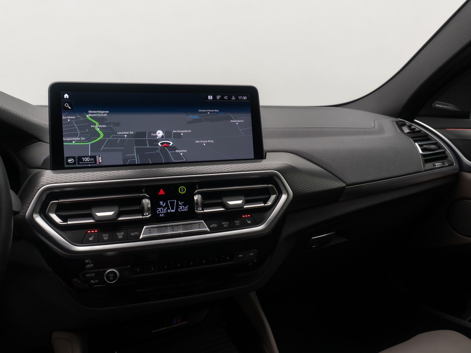 Fahrzeugabbildung BMW X4 M Competition HUD H/K DAB Komfort Alarm 21Zol