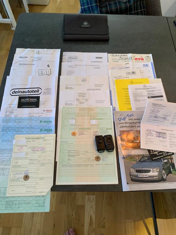 Mercedes-Benz SLK 230