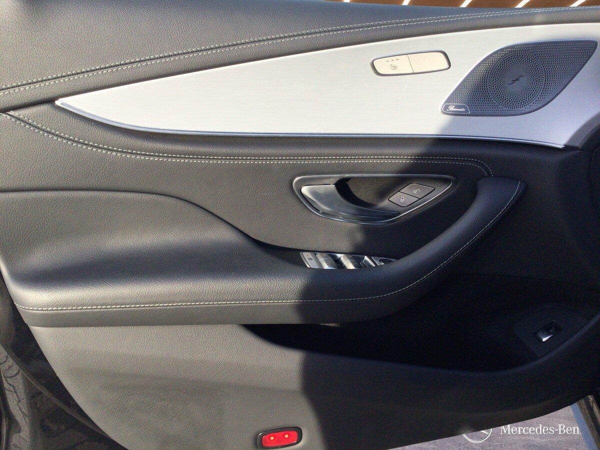 Mercedes-Benz CLS 300 d 4M AMG+SHD+DISTRON+LED+BURMESTER+LEDER