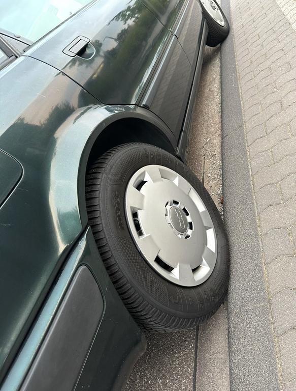 Audi 80