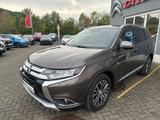 Mitsubishi Outlander Diamant Edition+ 4WD 2,0 t Anhängelast - Mitsubishi Outlander mit Diesel-Antrieb: Geländewagen, 2.2