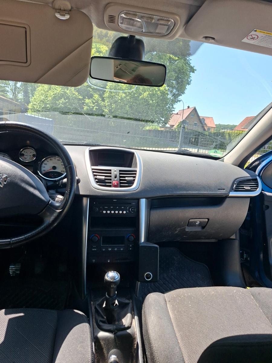 Peugeot 207 2007 — photo 12