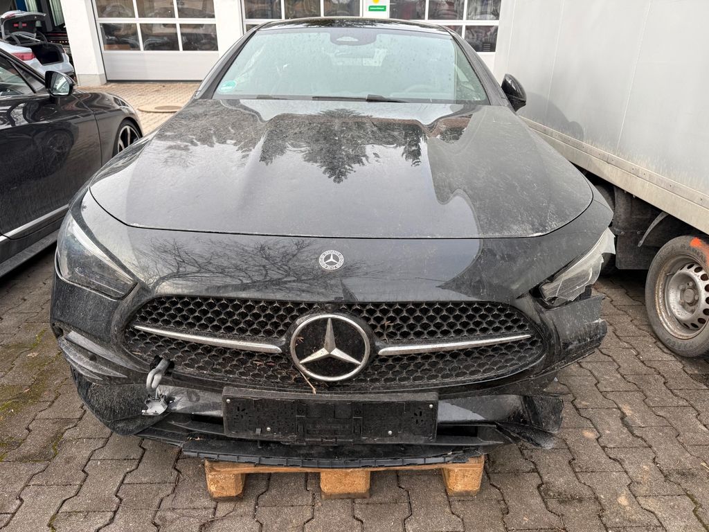 MERCEDES-BENZ CLE 200 Coupe Edition AMG LINE ADVANCED PLUS MERCEDES-BENZ CLE 200 Coupe Edition AMG LINE ADVANCED PLUS