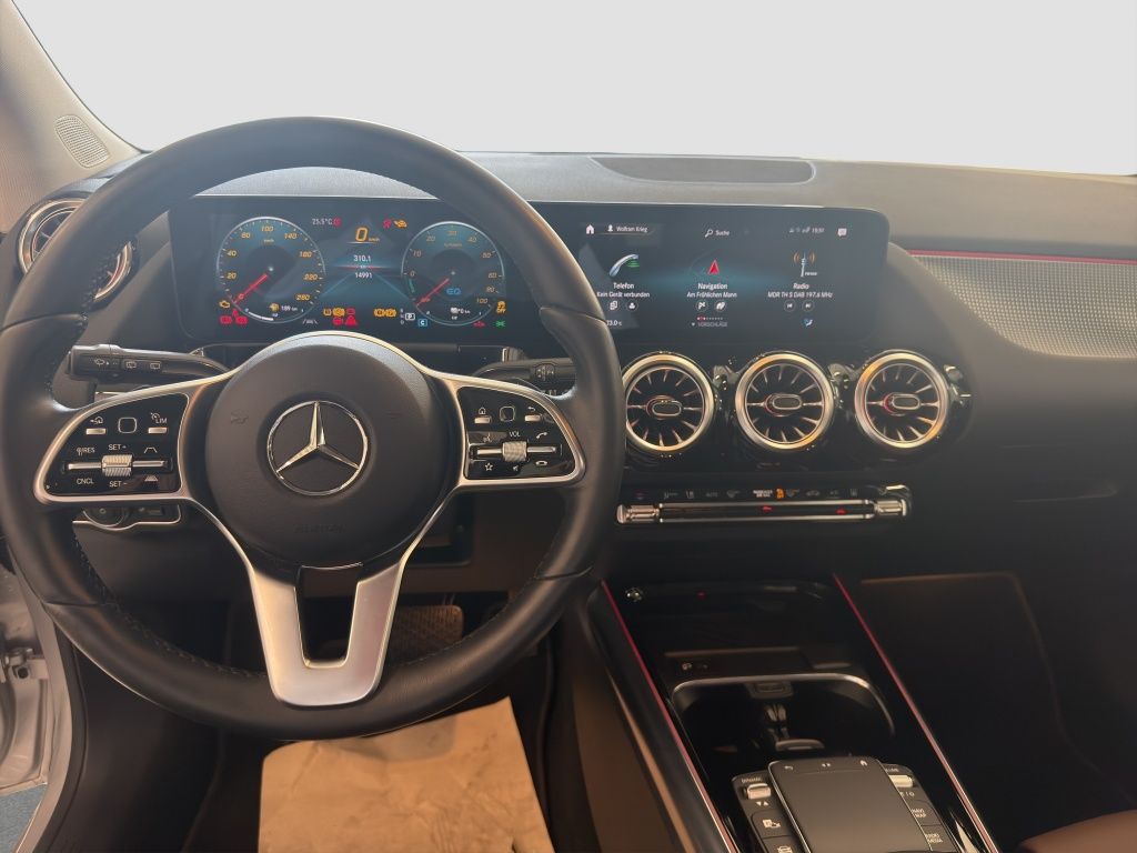 Fahrzeugabbildung Mercedes-Benz B 250 e Progress*Nav*SpurH*DISTRONIC*PDC*360°AHK