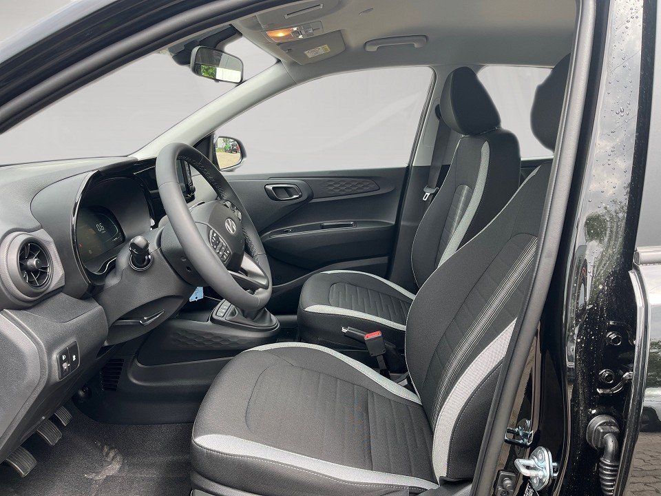 Fahrzeugabbildung Hyundai i10 1.2i 79PS Trend