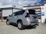 Toyota Land Cruiser 2.8 D-4D 5-trg. AHK 3,5T. +w.Extras - Toyota Land Cruiser: Pickup