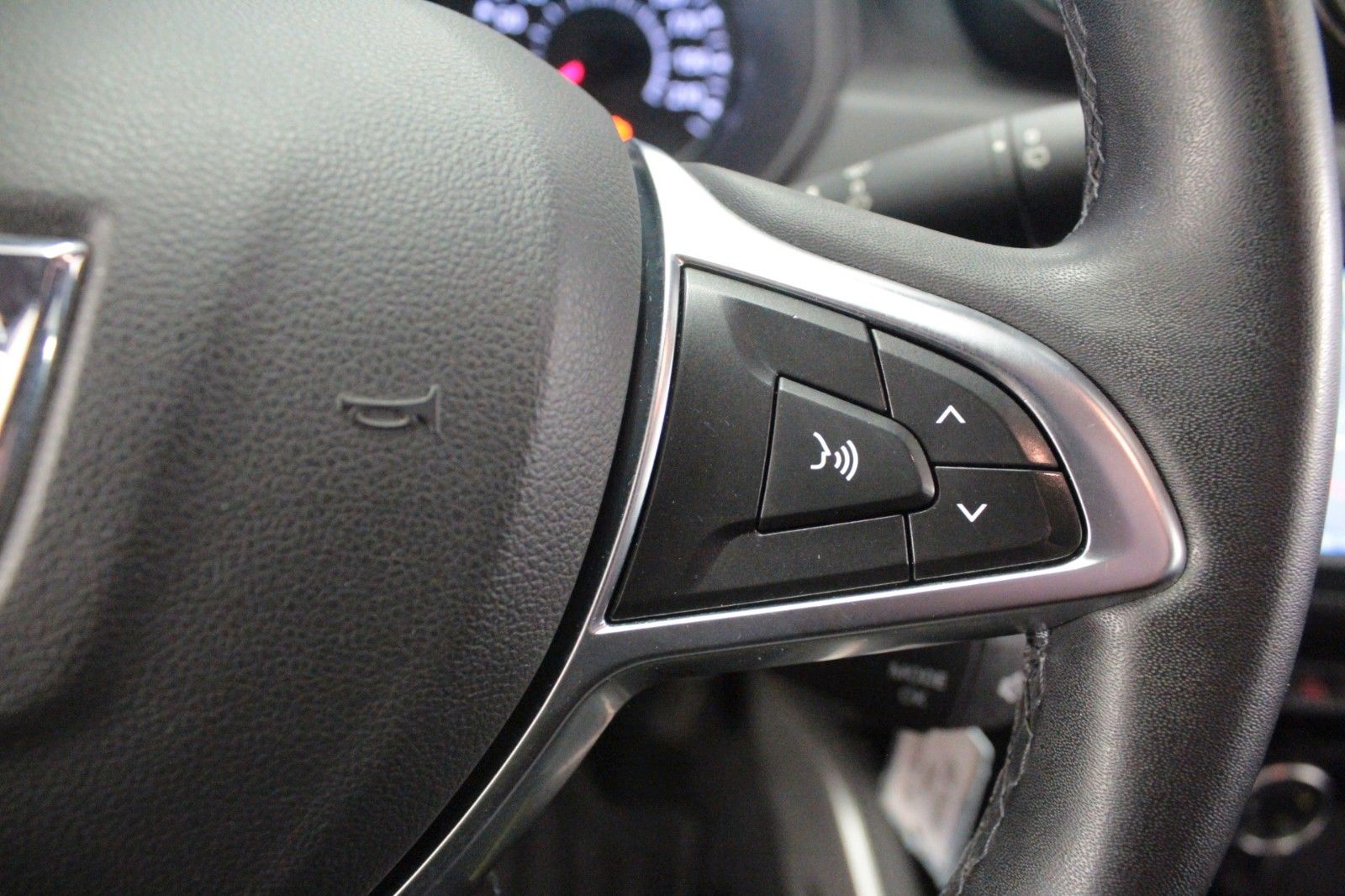 Fahrzeugabbildung Dacia Duster Blue dci115 Prestige*4x4 Allrad