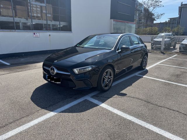MERCEDES-BENZ A-Klasse A250 (W177)