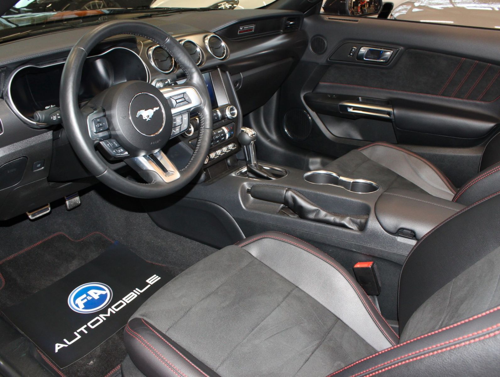 Fahrzeugabbildung Ford Mustang 5.0 V8 GT /CS California*Magne Ride