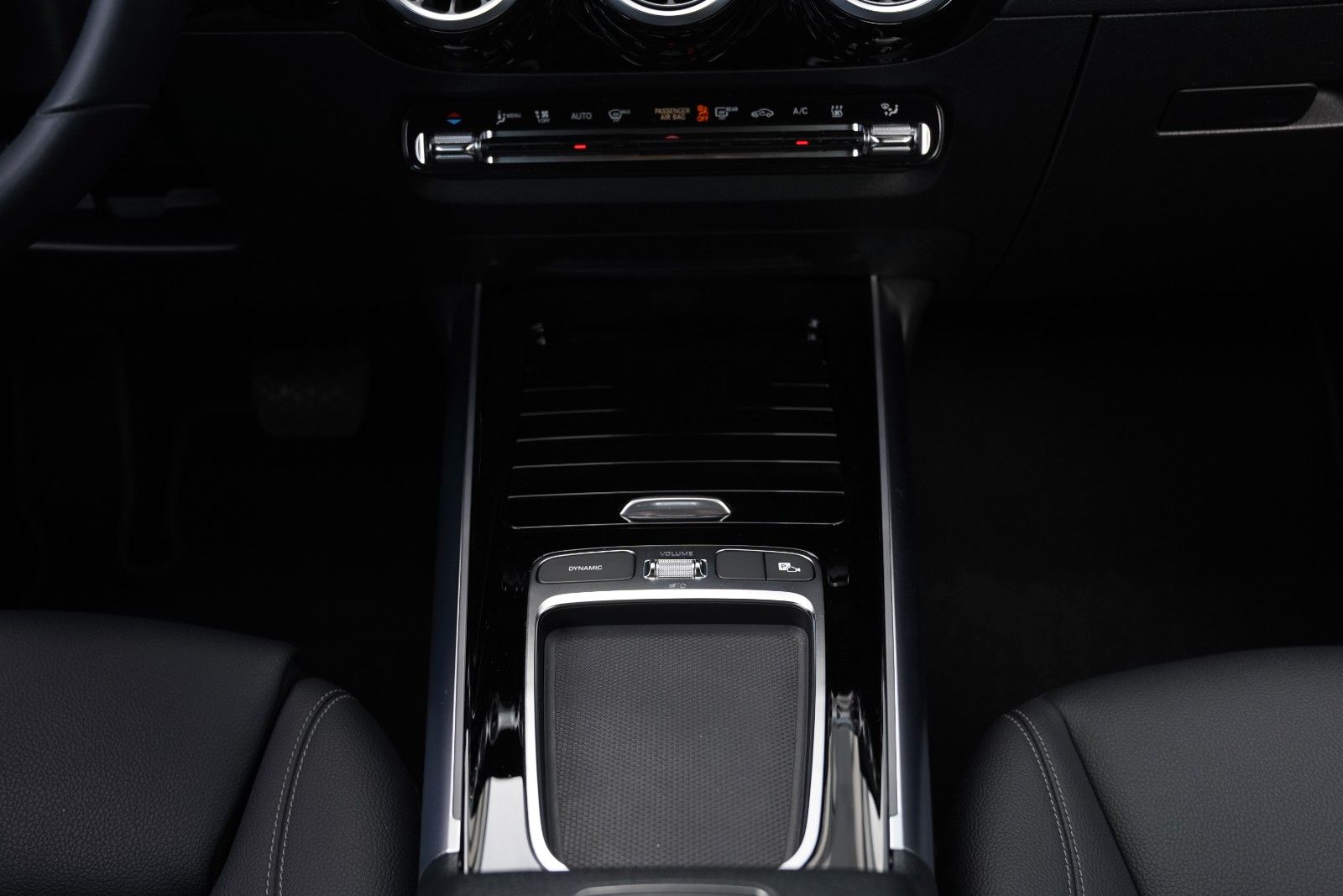 Mercedes-Benz EQA 350 4Matic MBUX Wide -LED-360-Distronic foto 19