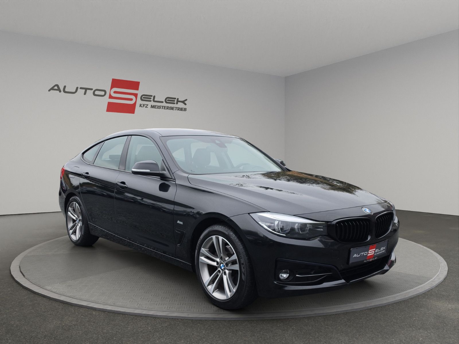 Fahrzeugabbildung BMW 320 3 Gran Turismo xDrive Sport Line Aus 1.Hand