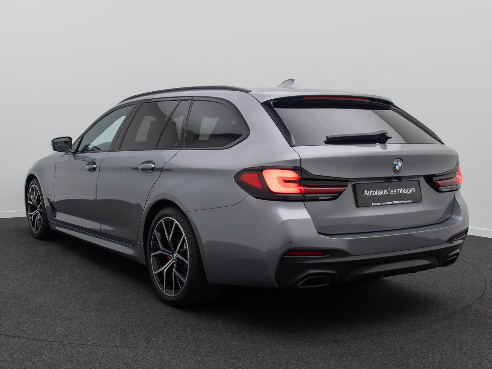 Fahrzeugabbildung BMW 540d xD M Sport Pro Kamera Laser HUD DAB H/K 19"