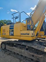 Komatsu PC 210LC-10 