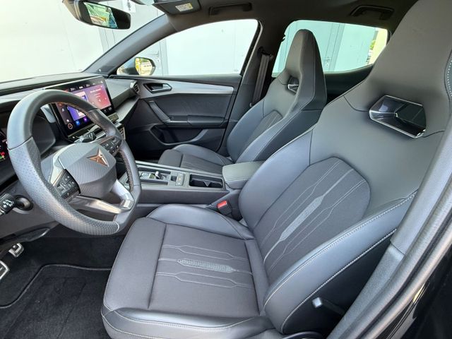 Leon VZ 2.0 TSI DSG Navi Sound ACC Pano PLA