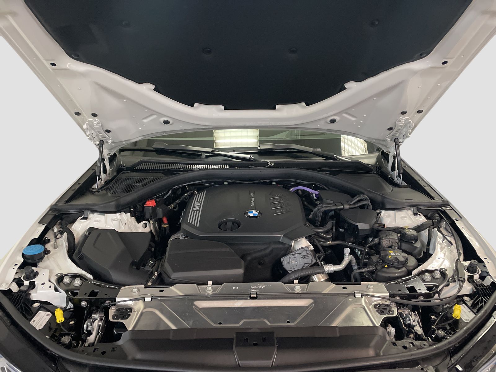 BMW 320 - Bild 15