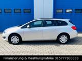 Opel Astra J Sports Tourer Edition AHK Navi Sitzheiz.