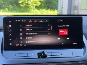 Nissan Qashqai Tekna°Premium Paket°HUD*Pano*Navi*Leder*