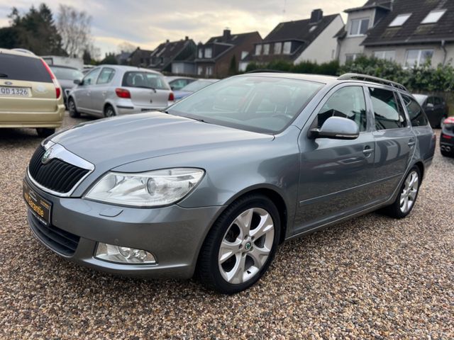 Skoda Octavia Combi Elegance/TÜV NEU/2HD/SITZ HZ/LEDER