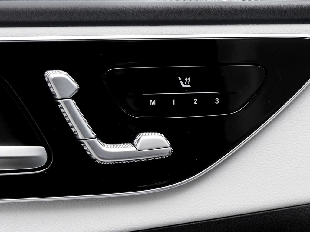 Mercedes-Benz C 200 |AMG|Edition|NAVI|KEYL|AHK|LED|DISTR|360°