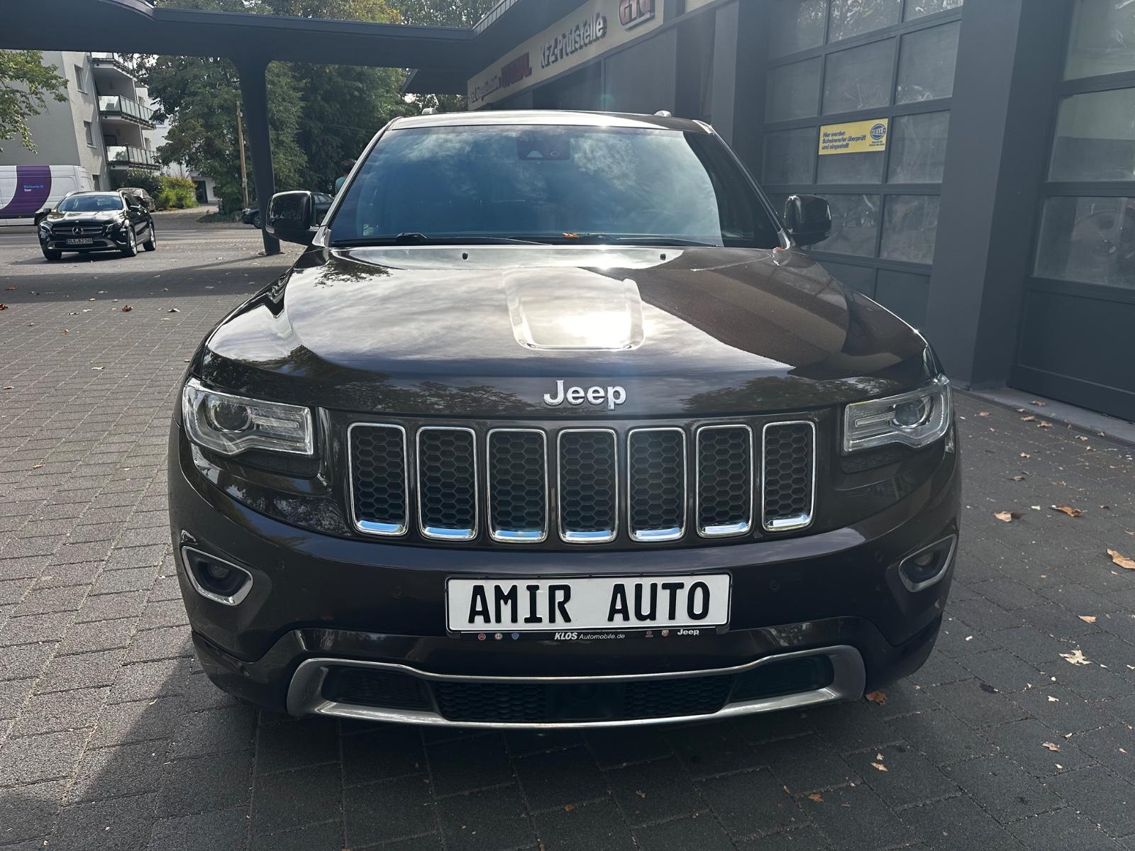 Jeep Grand Cherokee Overland 3.0 CRD V6 250 ch BVA 4x4 / Toit panoramique / Cuir Nappa ventilé / Alpine / Suspension pneumatique